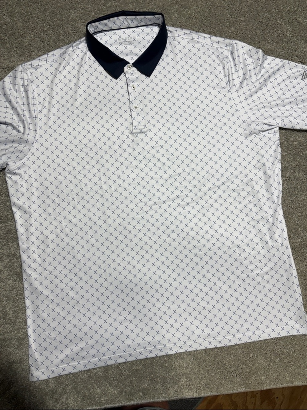 Maelreg 3XL White Polo with Golf Club  Print and Contrast Navy Collar